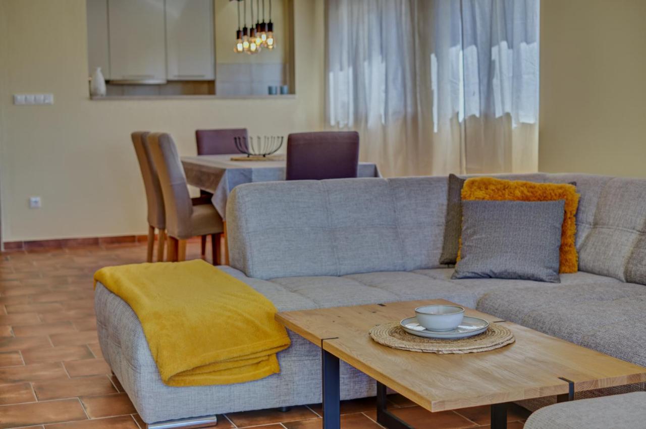 Anovi Holiday Homes By Litto Trogir Buitenkant foto