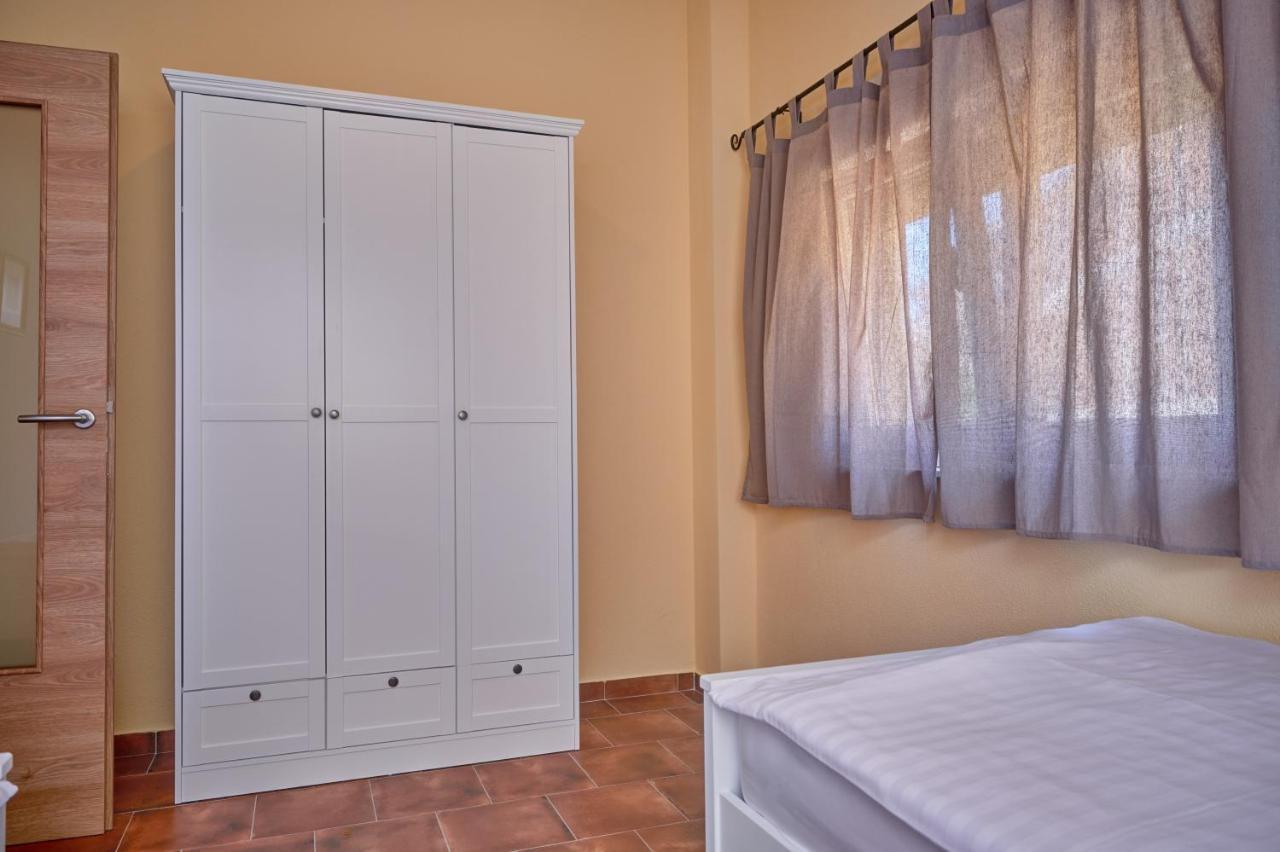 Anovi Holiday Homes By Litto Trogir Buitenkant foto