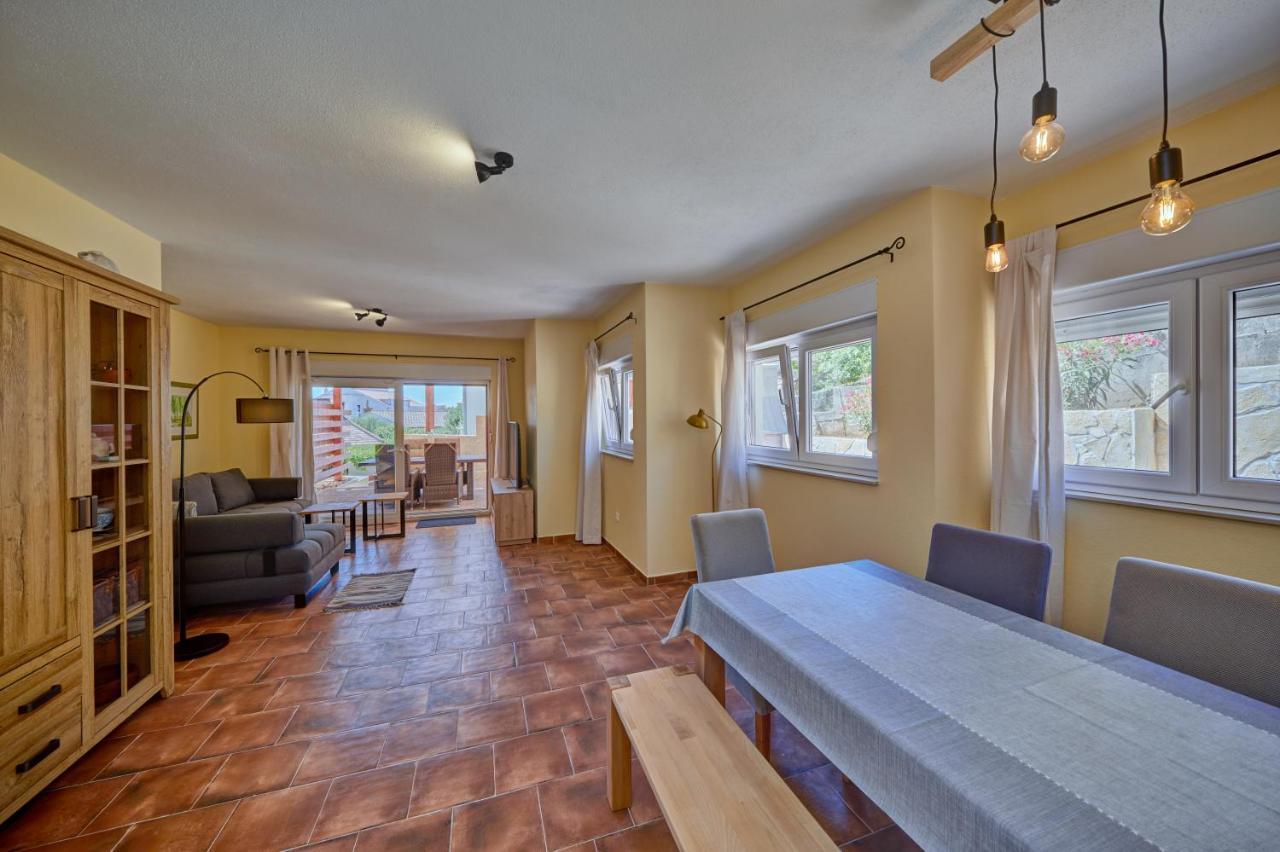Anovi Holiday Homes By Litto Trogir Buitenkant foto