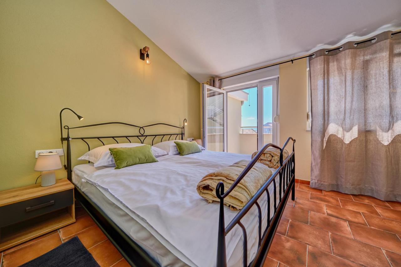 Anovi Holiday Homes By Litto Trogir Buitenkant foto