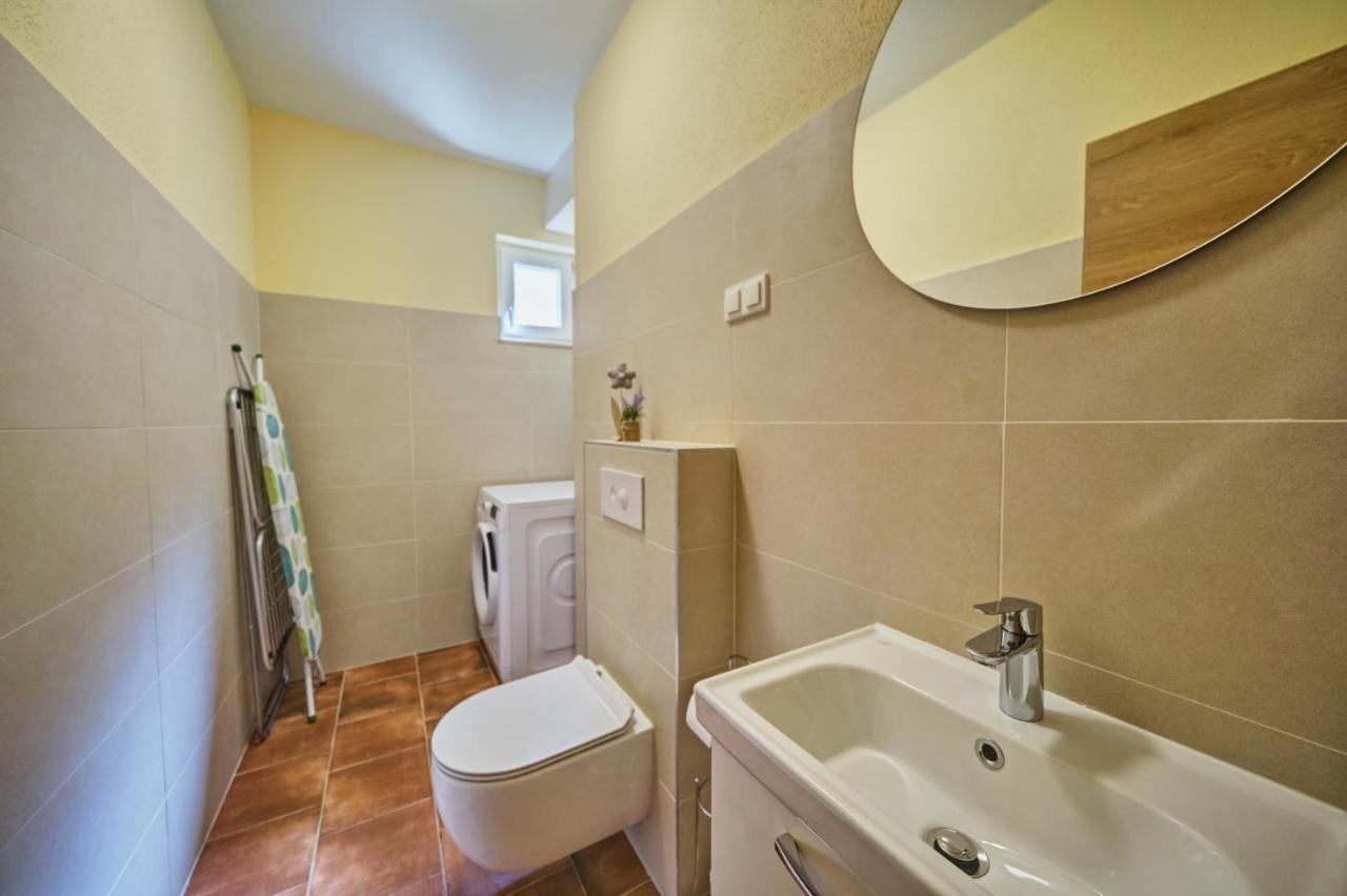 Anovi Holiday Homes By Litto Trogir Buitenkant foto