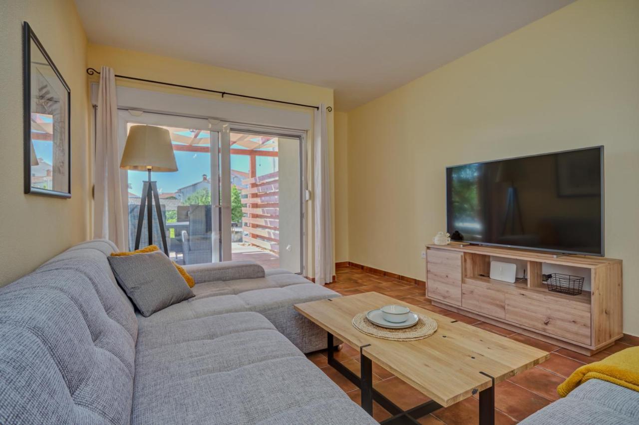 Anovi Holiday Homes By Litto Trogir Buitenkant foto