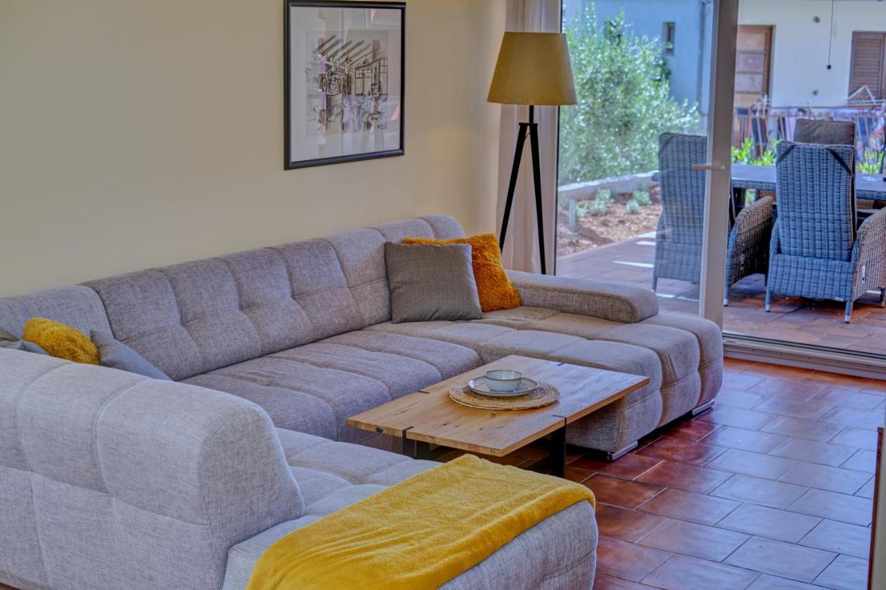 Anovi Holiday Homes By Litto Trogir Buitenkant foto