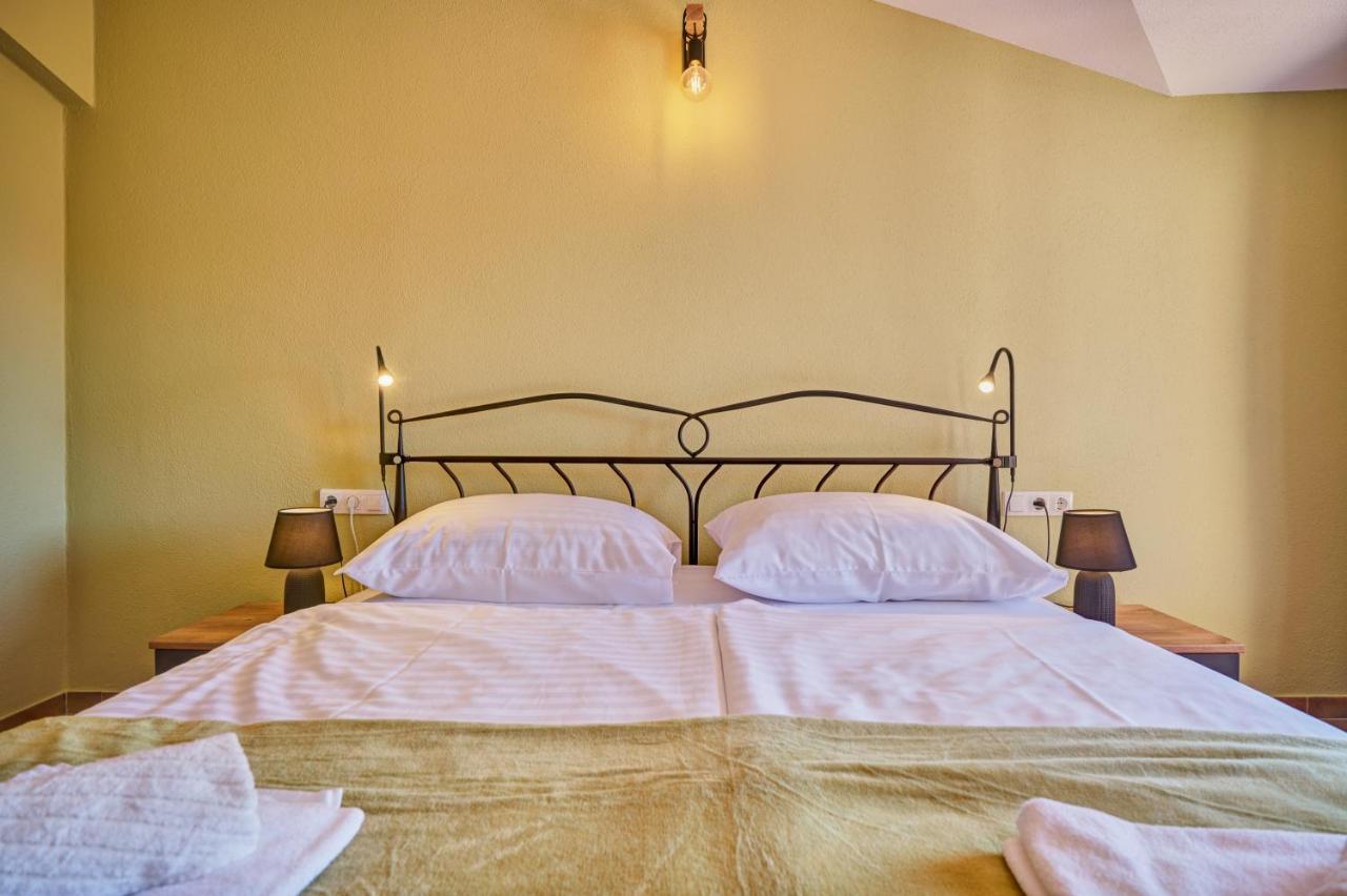 Anovi Holiday Homes By Litto Trogir Buitenkant foto